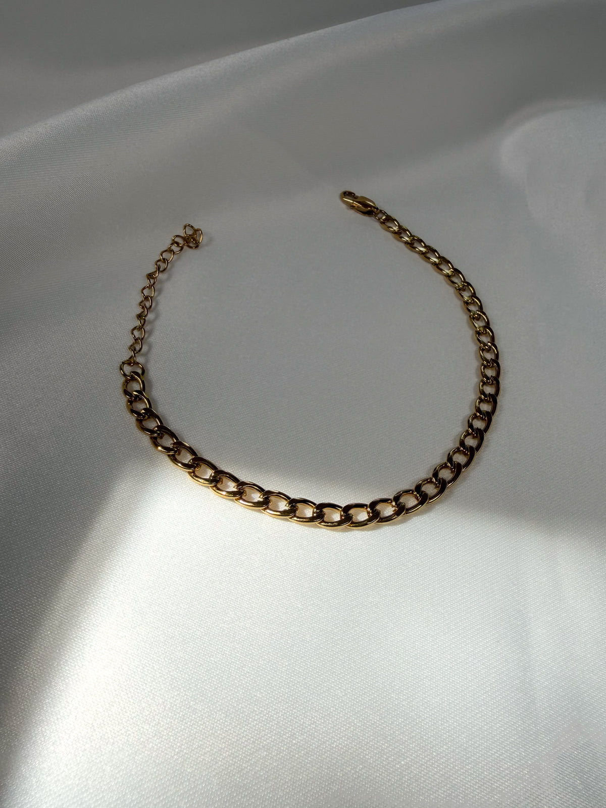 Classic Curb Chain Bracelet