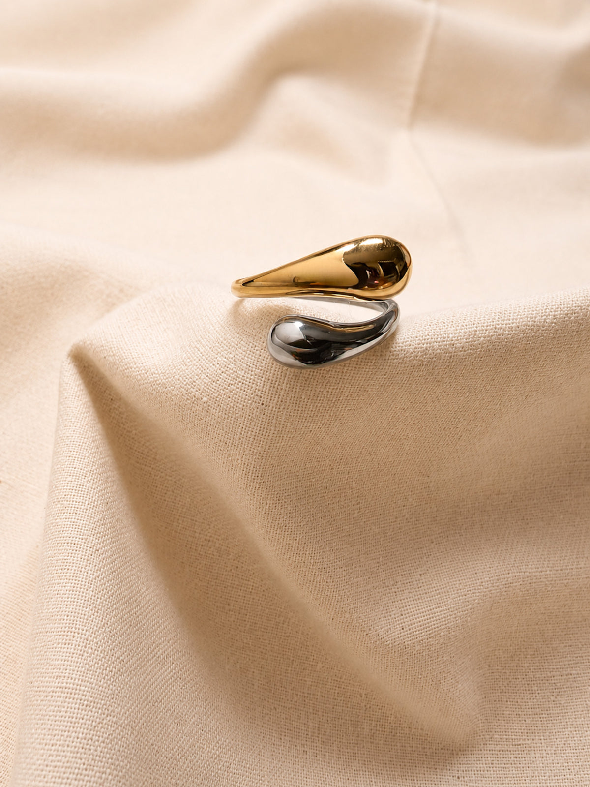 Aurea Two-Tone Sculpted Ring