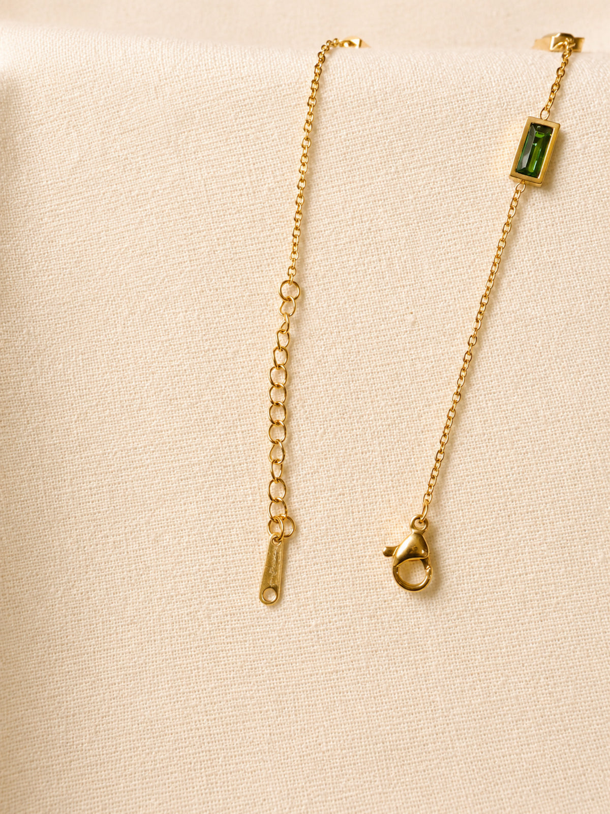 Emerald Line Zircon Bracelet