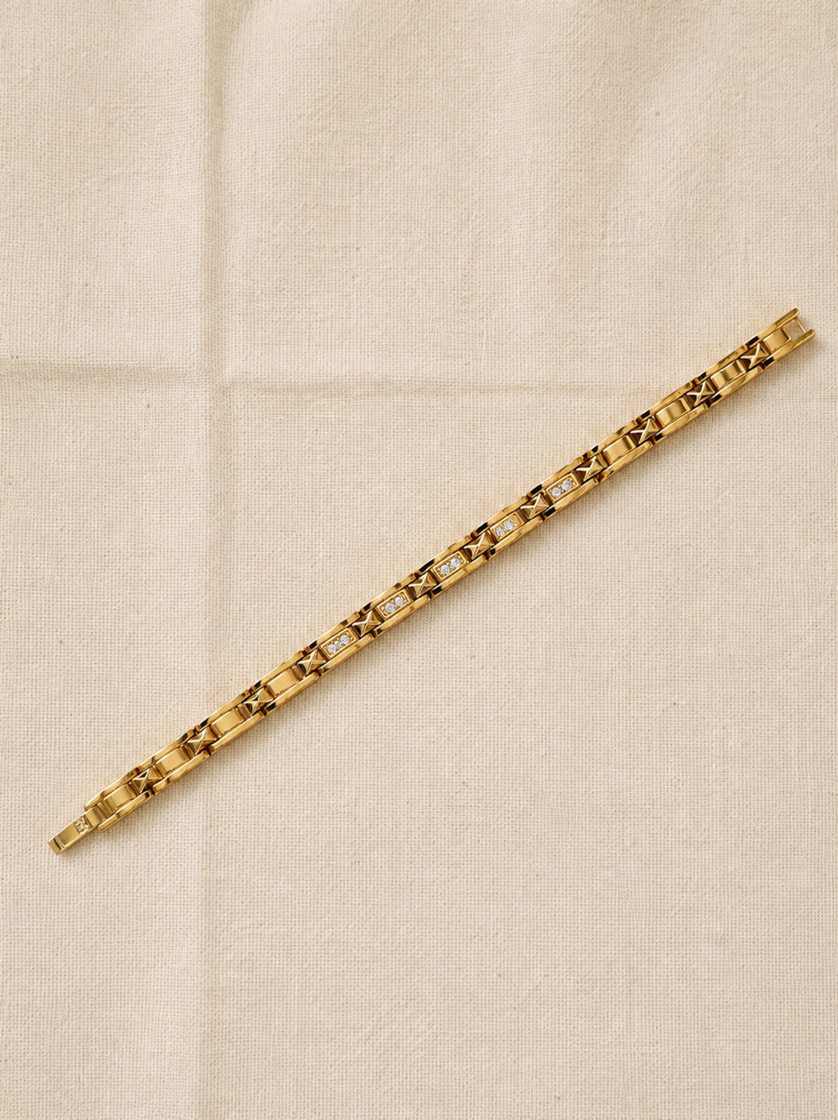 Elara Geometric Link Bracelet