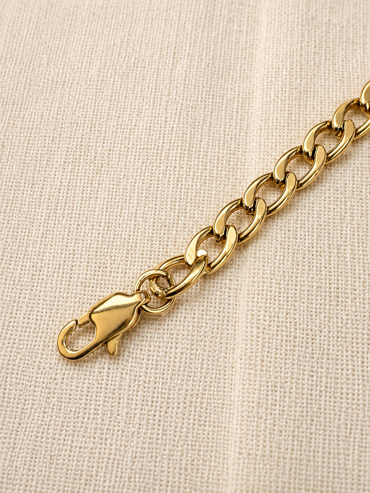 Classic Curb Chain Bracelet